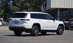 Used 2024  Jeep Grand Cherokee L Limited 4x4 at Auto Direct near Zebulon&comma; NC
