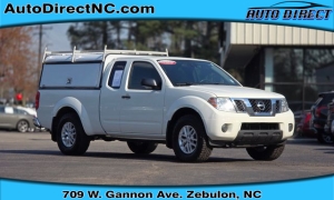  2020 Nissan Frontier King Cab 4x4 SV Auto at Auto Direct near Zebulon&comma; NC