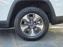 Used 2024  Jeep Grand Cherokee 4xe 4x4 at Auto Direct near Zebulon&comma; NC