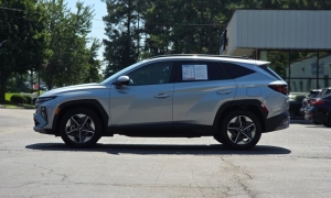Used 2025  Hyundai Tucson SEL FWD at Auto Direct near Zebulon&comma; NC