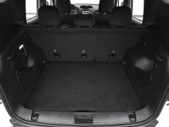 Used 2023  Jeep Renegade Latitude 4x4 at Auto Direct near Zebulon&comma; NC