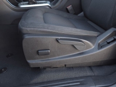 Used 2022  Chevrolet Colorado 4WD Crew Cab 128" LT at Auto Direct near Zebulon&comma; NC