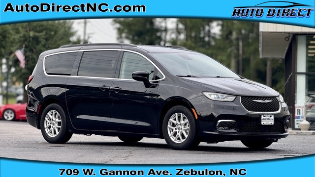 Used 2022  Chrysler Pacifica Touring L FWD at Auto Direct near Zebulon, NC