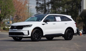 Used 2021  Kia Sorento SX FWD at Auto Direct near Zebulon&comma; NC