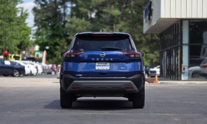 Used 2023  Nissan Rogue FWD SV at Auto Direct near Zebulon&comma; NC