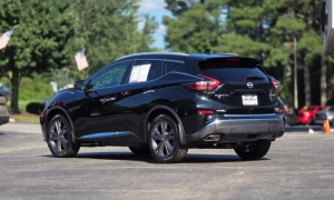 Used 2023  Nissan Murano FWD Platinum at Auto Direct near Zebulon&comma; NC