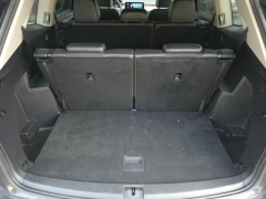 Used 2025  Volkswagen Atlas 2&period;0T SE w&sol;Technology 4MOTION at Auto Direct near Zebulon&comma; NC
