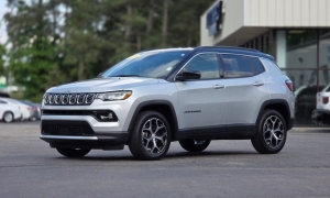 Used 2024  Jeep Compass Limited 4x4 at Auto Direct near Zebulon&comma; NC