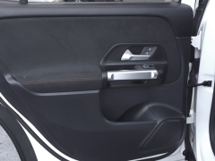 Used 2022  Mercedes-Benz GLB GLB 250 SUV at Auto Direct near Zebulon&comma; NC