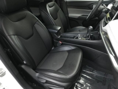 Used 2024  Jeep Compass Latitude 4x4 at Auto Direct near Zebulon&comma; NC