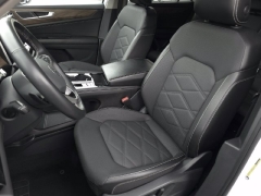 Used 2025  Volkswagen Atlas 2&period;0T SE w&sol;Technology FWD at Auto Direct near Zebulon&comma; NC