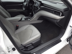 Used 2024  Toyota Camry SE Auto at Auto Direct near Zebulon&comma; NC