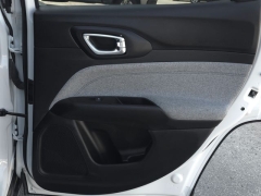 Used 2024  Jeep Compass Latitude 4x4 at Auto Direct near Zebulon&comma; NC