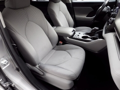 Used 2023 Toyota Highlander LE FWD at Auto Direct near Zebulon, NC