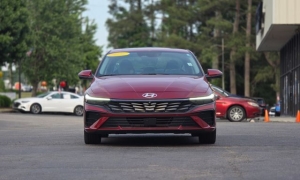 Used 2024  Hyundai Elantra Limited IVT at Auto Direct near Zebulon&comma; NC