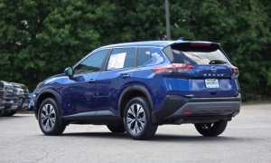 Used 2023  Nissan Rogue FWD SV at Auto Direct near Zebulon&comma; NC