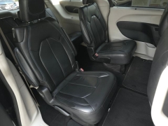 Used 2021  Chrysler Pacifica Touring L FWD at Auto Direct near Zebulon&comma; NC
