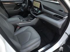 Used 2023  Toyota Highlander Limited FWD at Auto Direct near Zebulon&comma; NC