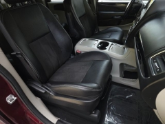Used 2020  Dodge Grand Caravan 4d Wagon SXT at Auto Direct near Zebulon&comma; NC
