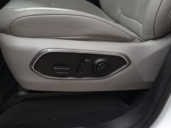 Used 2024  Jeep Wagoneer Series II 4x2 at Auto Direct near Zebulon&comma; NC