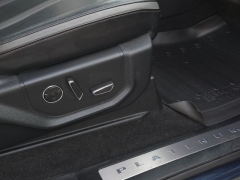 Used 2019  Ford F-150 4WD SuperCrew Platinum 5 1&sol;2 at Auto Direct near Zebulon&comma; NC