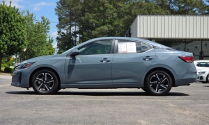 Used 2024  Nissan Sentra SV CVT at Auto Direct near Zebulon&comma; NC