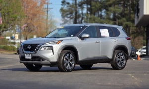 Used 2023  Nissan Rogue FWD SV at Auto Direct near Zebulon&comma; NC