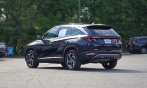 Used 2024  Hyundai Tucson Plug-In Hybrid Limited AWD at Auto Direct near Zebulon&comma; NC