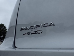 Used 2023  Chrysler Pacifica Touring L FWD at Auto Direct near Zebulon&comma; NC