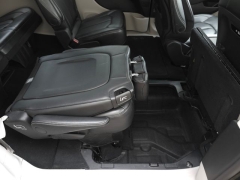 Used 2024  Chrysler Pacifica Touring L FWD at Auto Direct near Zebulon&comma; NC