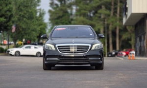 Used 2018  Mercedes-Benz S-Class 4d Sedan S450 4matic at Auto Direct near Zebulon&comma; NC
