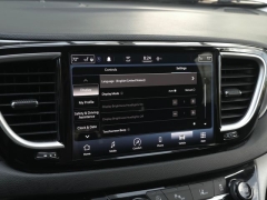 Used 2021  Chrysler Pacifica Touring L FWD at Auto Direct near Zebulon&comma; NC