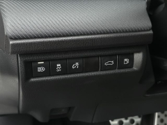 Used 2025  Toyota Camry SE at Auto Direct near Zebulon&comma; NC