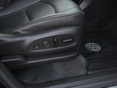 Used 2021  Buick Enclave FWD 4dr Avenir at Auto Direct near Zebulon&comma; NC