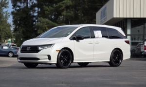 Used 2024  Honda Odyssey Sport Auto at Auto Direct near Zebulon, NC
