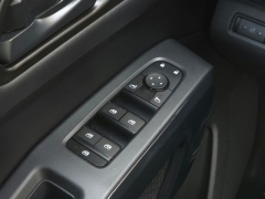 Used 2024  Nissan Pathfinder SV 2WD at Auto Direct near Zebulon&comma; NC