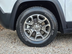 Used 2022  Jeep Cherokee Trailhawk 4x4 at Auto Direct near Zebulon&comma; NC