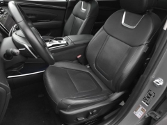 Used 2024  Hyundai Tucson Limited FWD at Auto Direct near Zebulon&comma; NC