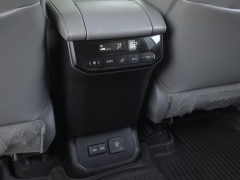 Used 2023  Toyota Highlander Limited FWD at Auto Direct near Zebulon&comma; NC