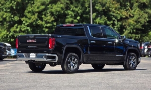Used 2025  GMC Sierra 1500 4WD Crew Cab 147" SLT at Auto Direct near Zebulon&comma; NC