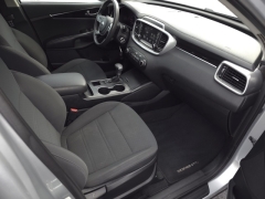 Used 2019  Kia Sorento 4d SUV FWD LX I4 at Auto Direct near Zebulon, NC