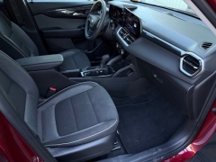 Used 2025  Chevrolet Trailblazer AWD 4dr LT at Auto Direct near Zebulon&comma; NC