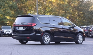 Used 2024  Chrysler Pacifica Touring L FWD at Auto Direct near Zebulon, NC