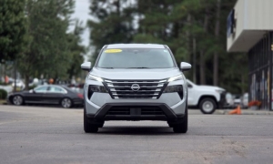 Used 2025  Nissan Rogue FWD SV at Auto Direct near Zebulon&comma; NC