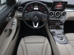 Used 2018  Mercedes-Benz C-Class 4d Sedan C300 at Auto Direct near Zebulon&comma; NC