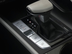 Used 2024  Hyundai Elantra Limited IVT at Auto Direct near Zebulon&comma; NC