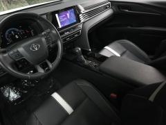 Used 2025  Toyota Camry SE at Auto Direct near Zebulon&comma; NC