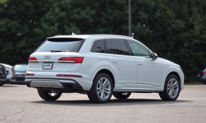 Used 2025  Audi Q7 Premium Plus 55 TFSI quattro at Auto Direct near Zebulon&comma; NC
