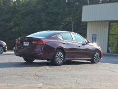 Used 2024  Nissan Altima 2&period;5 SV Sedan at Auto Direct near Zebulon&comma; NC
