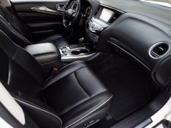 Used 2019 INFINITI QX60 4d SUV AWD LUXE (2019.5) at Auto Direct near Zebulon, NC